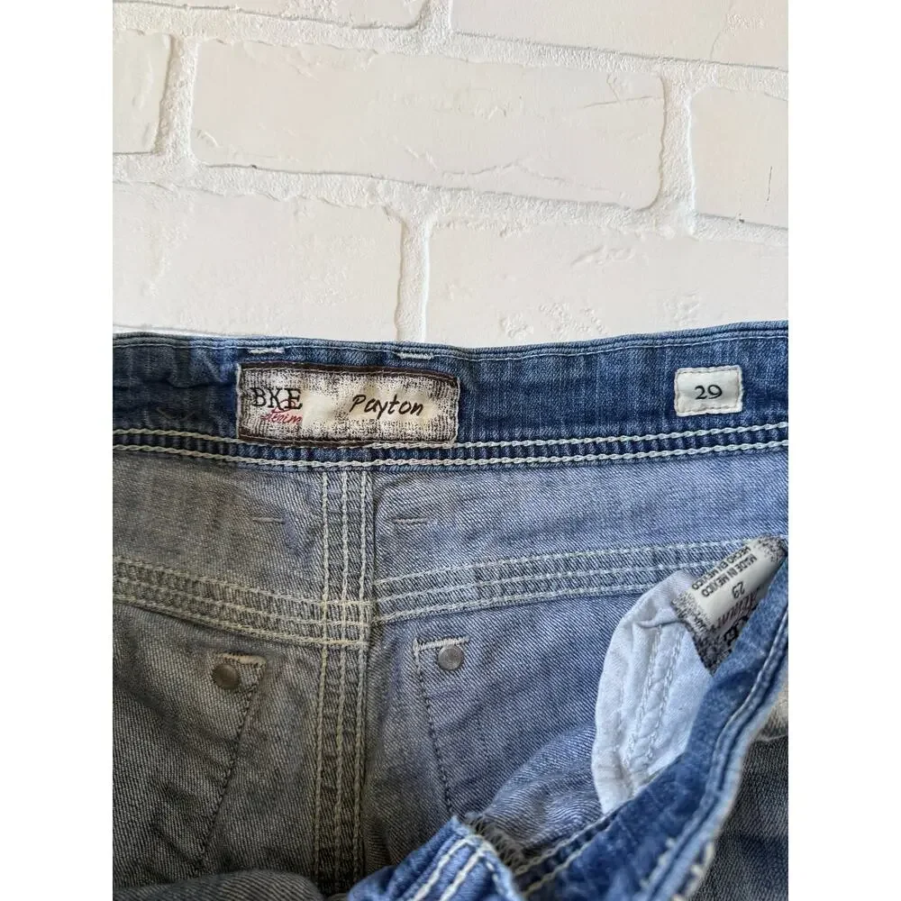 BKE Women's Payton Light Wash Denim Bermuda Jean Shorts sz 29